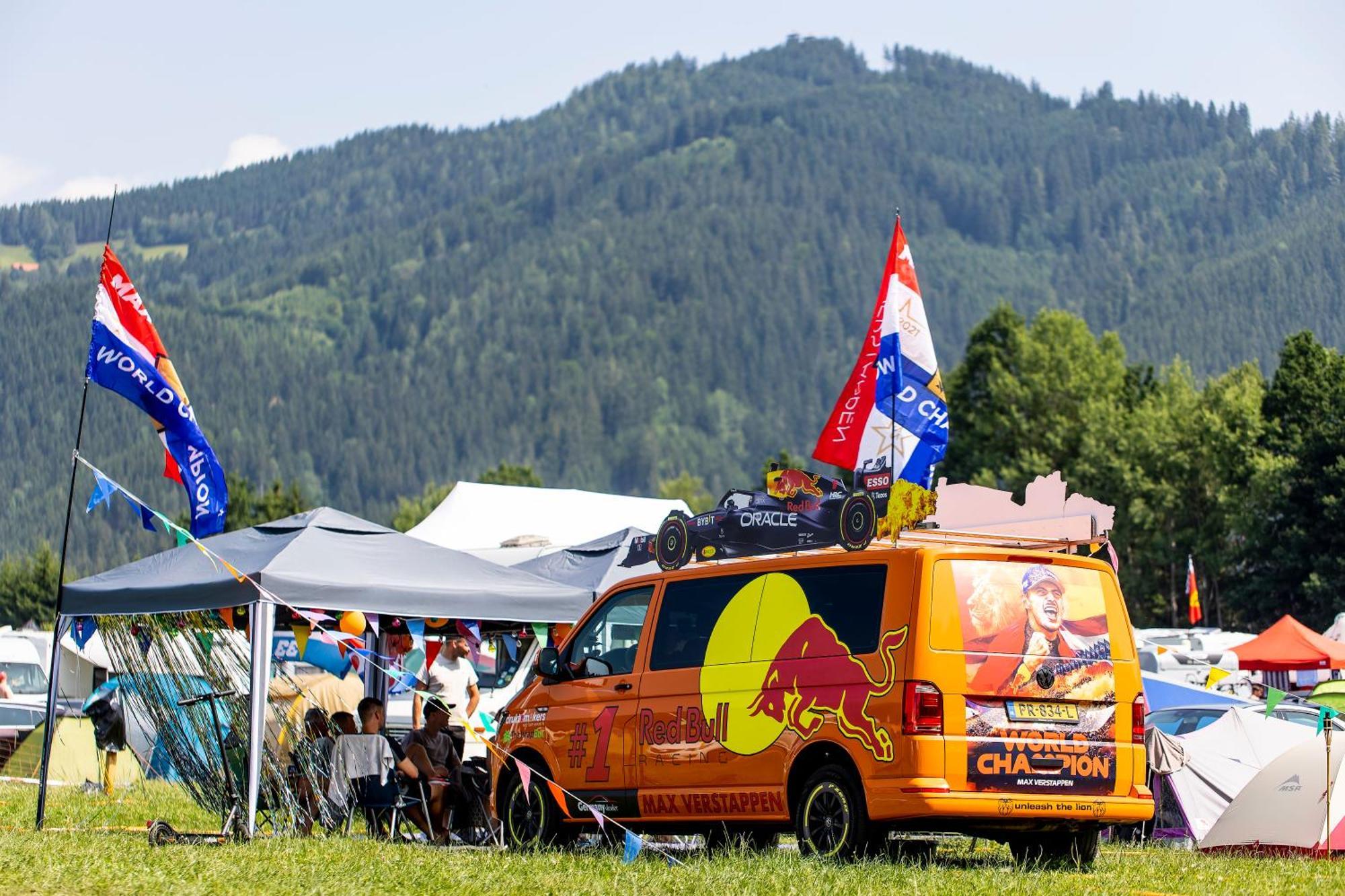 Отель Racingtours Racecamp - Spielberg Spielberg Bei Knittelfeld Экстерьер фото