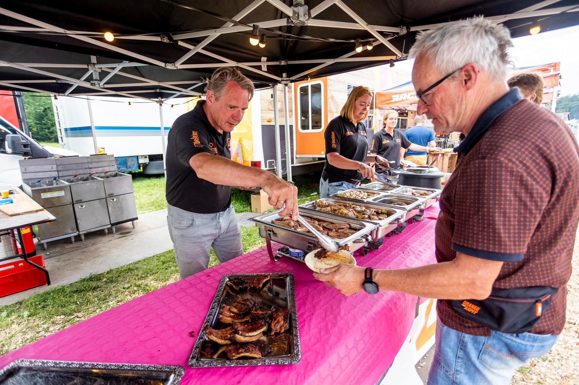 Отель Racingtours Racecamp - Spielberg Spielberg Bei Knittelfeld Экстерьер фото