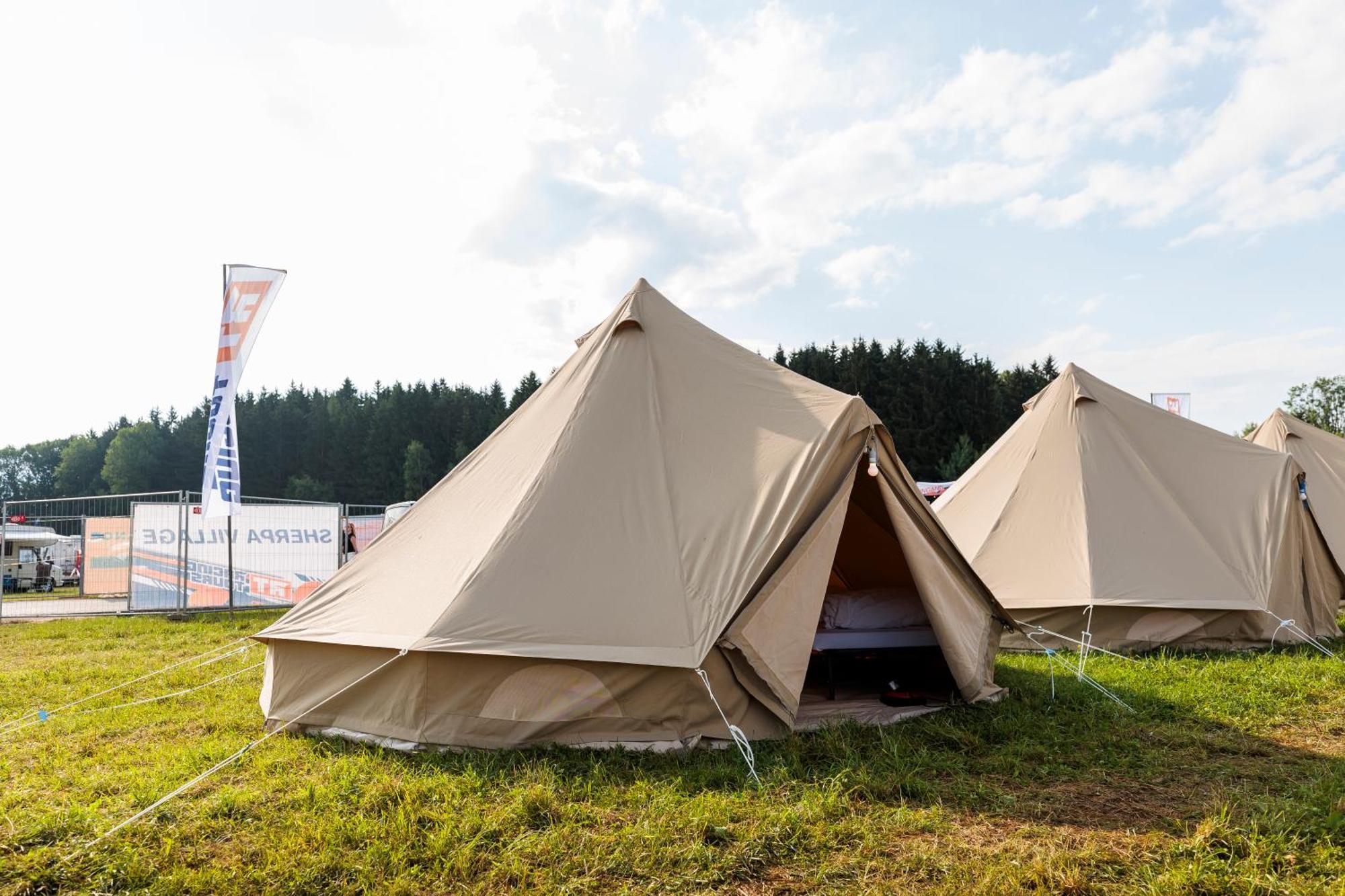 Отель Racingtours Racecamp - Spielberg Spielberg Bei Knittelfeld Номер фото